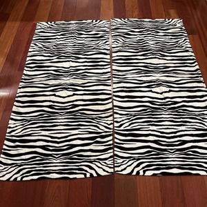 Pair, 2 Zebra Stripes Striped Beach Bath Towels Black and White 27”x58”